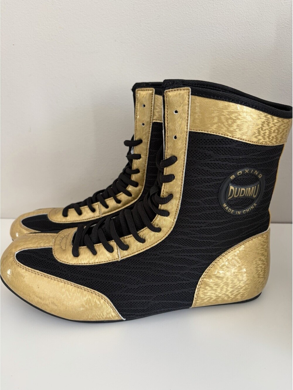 Dudimu Boxing Shoes Men US Size 9 Wrestling Boots High Top Gold Black Mesh New
